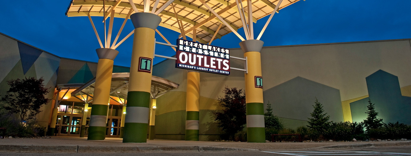 Great Lakes Crossing Outlets 